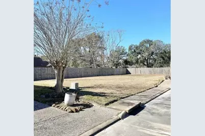 6 Regency Place, Orange, TX 77630 - Photo 1