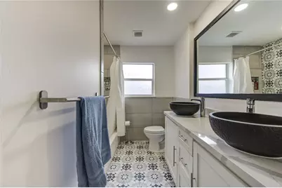 7602 Hammerly Boulevard, Houston, TX 77055 - Photo 23