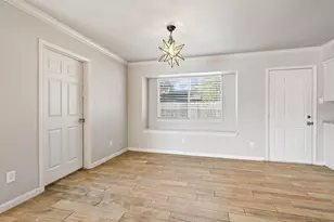 9110 Tooley Dr, Houston, TX 77031 - Photo 7