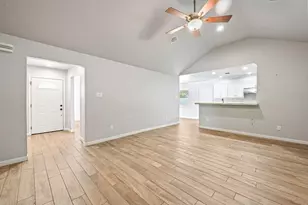 9110 Tooley Dr, Houston, TX 77031 - Photo 13