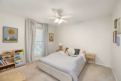9718 Moorberry Lane, Houston, TX 77080 - Photo 23