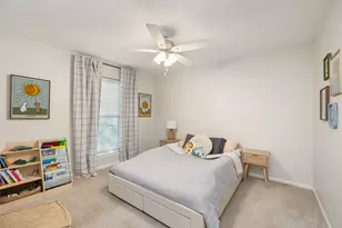 9718 Moorberry Ln, Houston, TX 77080 - Photo 23