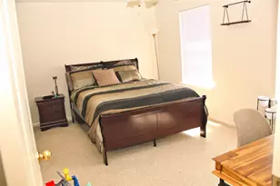 10234 Turrett Point Ln, Houston, TX 77064 - Photo 9