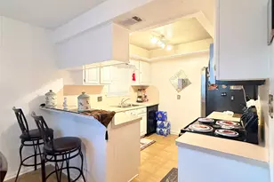 1303 Sterling Green Ct, Houston, TX 77015 - Photo 5