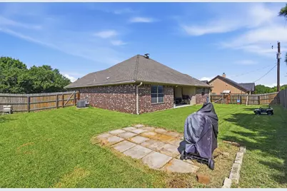 103 Edna Lane, Caldwell, TX 77836 - Photo 19