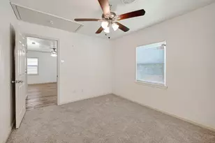 6714 Moss Rose St, Houston, TX 77087 - Photo 17