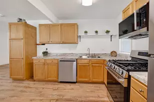 6714 Moss Rose St, Houston, TX 77087 - Photo 11