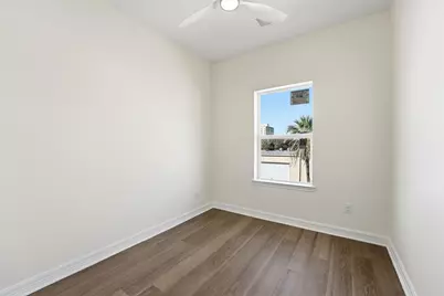 2005 Sealy Street, Galveston, TX 77550 - Photo 29