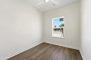 2005 Sealy St, Galveston, TX 77550 - Photo 29