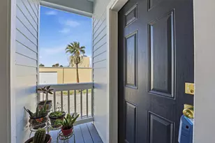 2005 Sealy St, Galveston, TX 77550 - Photo 7