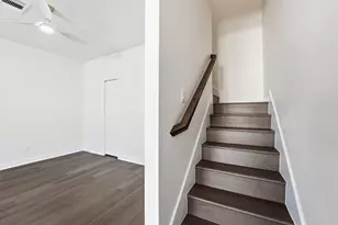 2005 Sealy St, Galveston, TX 77550 - Photo 21