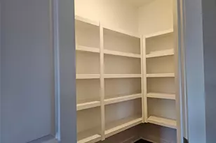 2808 English Laurel Dr, Alvin, TX 77511 - Photo 5