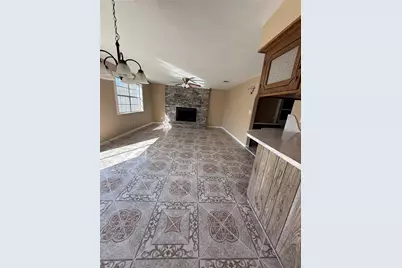 406 Gardenia Street, Lake Jackson, TX 77566 - Photo 5