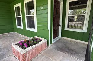 406 Gardenia St, Lake Jackson, TX 77566 - Photo 3