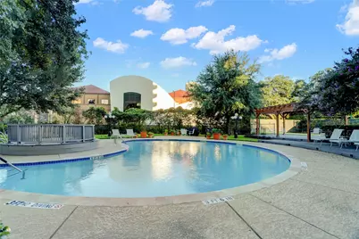 1400 Hermann Drive #15D, Houston, TX 77004 - Photo 13