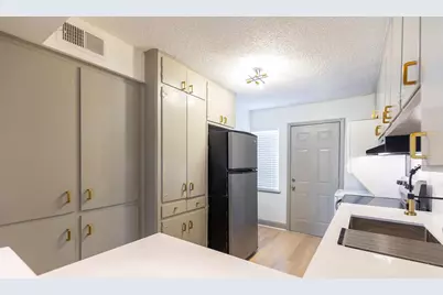 11603 Chimney Rock Road #4, Houston, TX 77035 - Photo 13