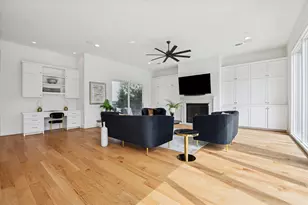 4921 Holly St, Bellaire, TX 77401 - Photo 15