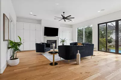 4921 Holly Street, Bellaire, TX 77401 - Photo 13