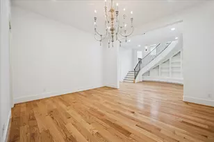 4921 Holly St, Bellaire, TX 77401 - Photo 11