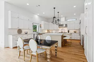 4921 Holly St, Bellaire, TX 77401 - Photo 11