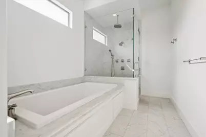 4921 Holly Street, Bellaire, TX 77401 - Photo 21