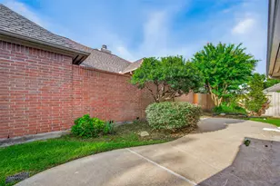 13919 Aspen Cove Dr, Houston, TX 77077 - Photo 37