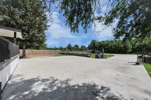 425 County Rd 5006, Cleveland, TX 77327 - Photo 37