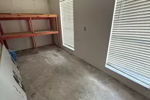 402 Tresvant Dr, Houston, TX 77598 - Photo 29