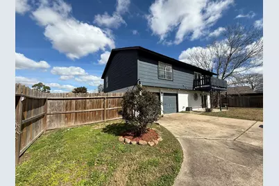 402 Tresvant Drive, Houston, TX 77598 - Photo 43