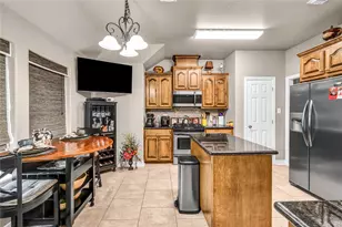 210 Madison Ave, Clute, TX 77531 - Photo 13