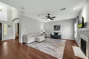 17626 W Copper Lakes Dr, Houston, TX 77095 - Photo 9