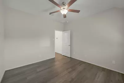8710 Sunbury Oak Circle, Richmond, TX 77407 - Photo 13