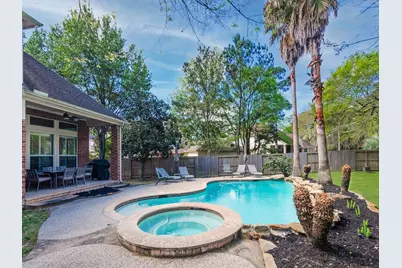 55 W Shale Creek Court, The Woodlands, TX 77382 - Photo 5