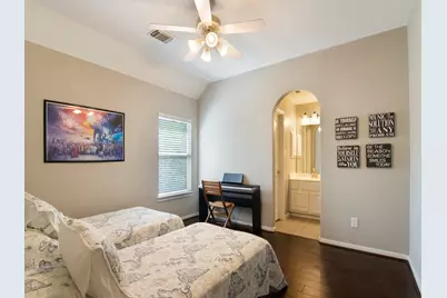 55 W Shale Creek Court, The Woodlands, TX 77382 - Photo 39