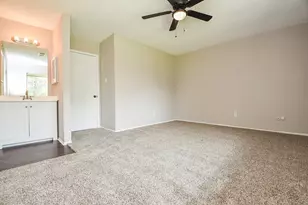 5809 Village Forest Ct, Houston, TX 77092 - Photo 15