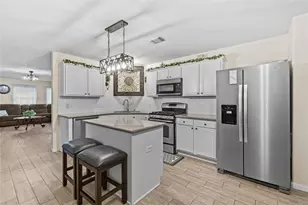 19102 Lilywood Springs Dr, Katy, TX 77449 - Photo 9