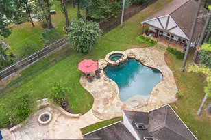 13710 Lost Creek Rd, Tomball, TX 77375 - Photo 3