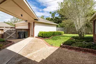 1938 Canyon Crest Dr, Sugar Land, TX 77479 - Photo 43