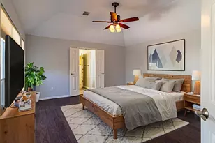 1938 Canyon Crest Dr, Sugar Land, TX 77479 - Photo 5