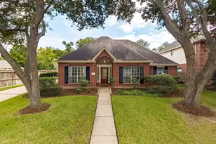 1938 Canyon Crest Dr, Sugar Land, TX 77479 - Photo 1