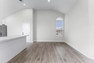 6810 Heather Hollow Dr, Katy, TX 77449 - Photo 7