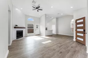 6810 Heather Hollow Dr, Katy, TX 77449 - Photo 3