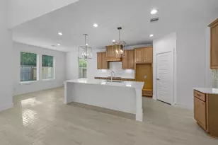 2100 Golden Spruce Ln, Conroe, TX 77301 - Photo 3