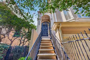 6308 Schuler St, Houston, TX 77007 - Photo 3