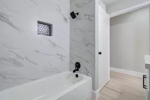 7918 Bayside Dr, Beach City, TX 77523 - Photo 23