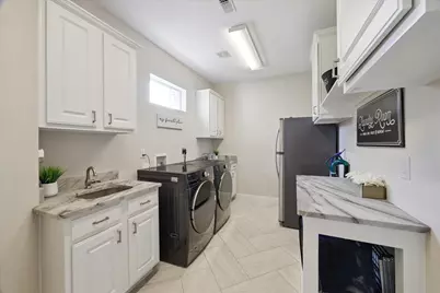 2904 Bridle Path Lane, Friendswood, TX 77546 - Photo 31