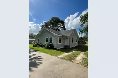 1006 South Street, El Campo, TX 77437 - Photo 3