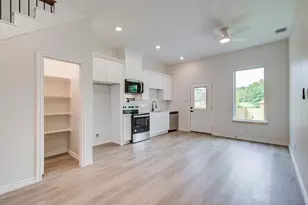 15305 Coaltown Rd, Willis, TX 77378 - Photo 13