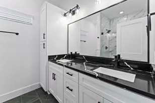 8023 Cora St, Houston, TX 77088 - Photo 17