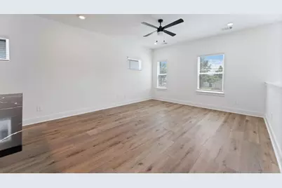 8023 Cora Street #B, Houston, TX 77088 - Photo 11